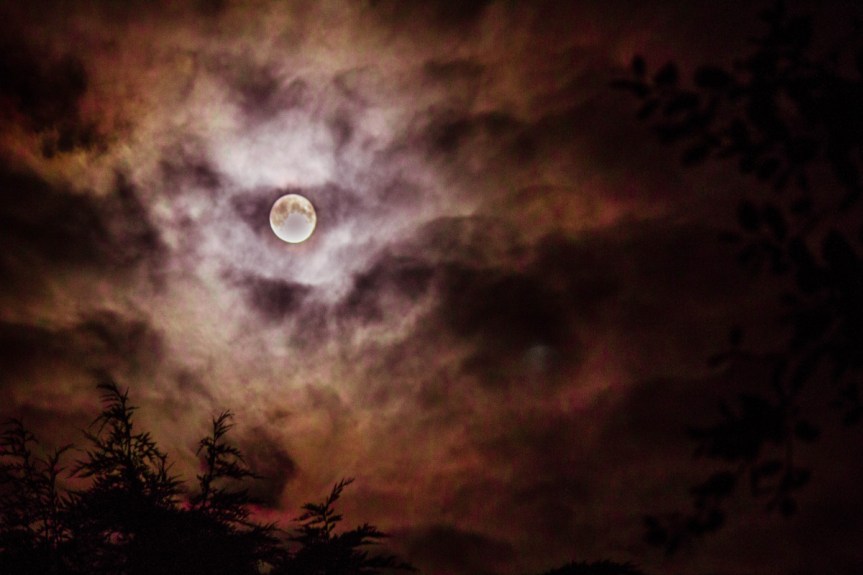 Red Sky at Night full moon