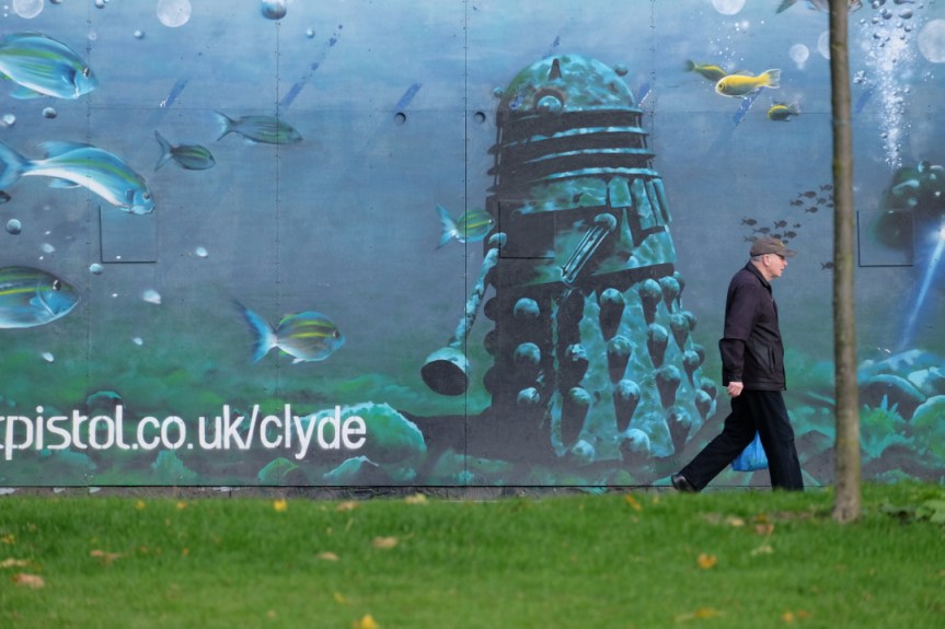Dalek mural in Glasgow