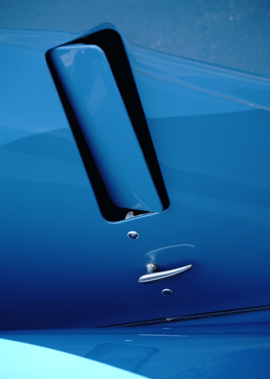 Rolls Royce Wraith engine vent