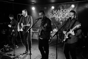 Meihaus playing live