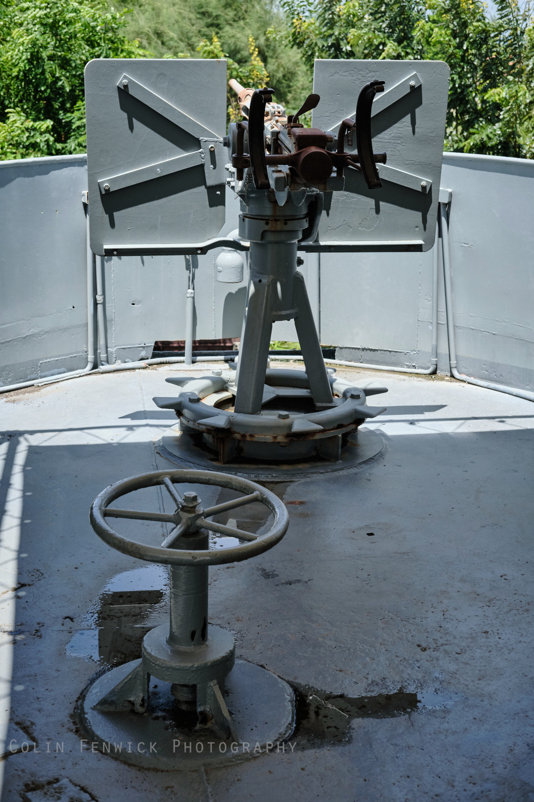 One of the machine guns on HTMS Prasae