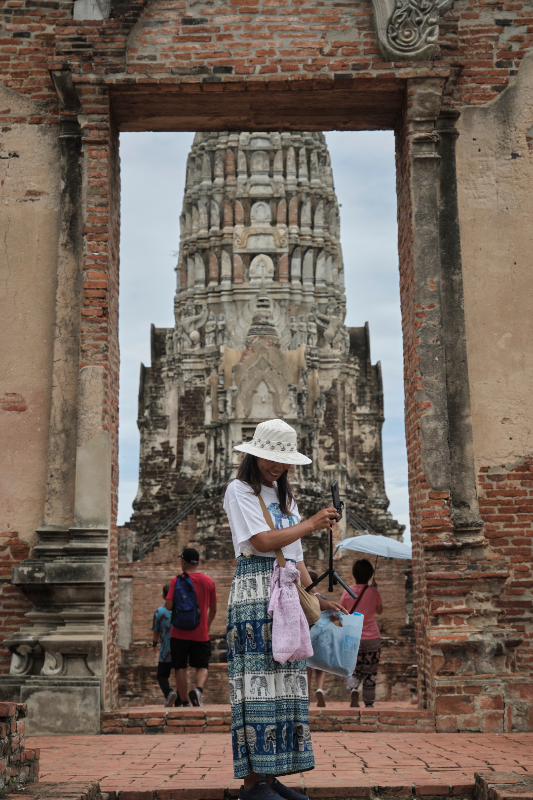 Tourists at Wat Ratchaburana