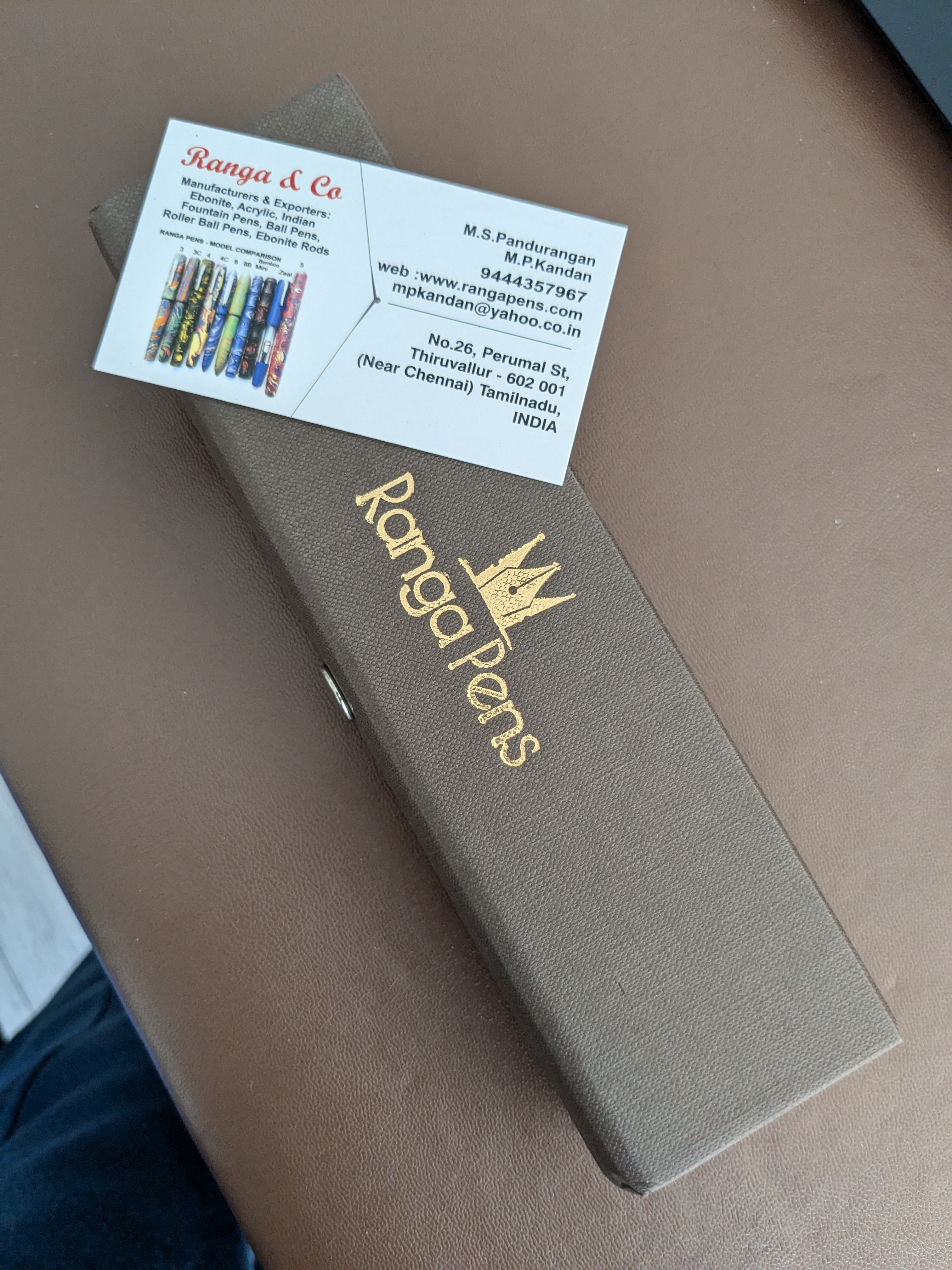 Simple pen box with business card